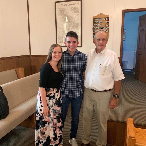Meet your Posher, Logan - Picture 1 of 1